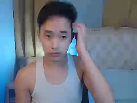 Snapshot of mr_chandy chatting on October 13, 2025, 10:15 am mr chandy online show from October 13, 2025, 10:15 am