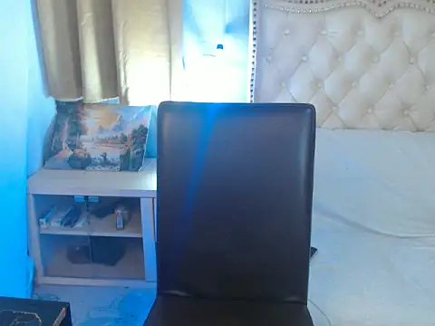 Snapshot of mr_chandy chatting on October 19, 2025, 12:06 pm mr chandy online show from October 19, 2025, 12:06 pm