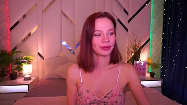 ShyySiren online show from February 7, 2026, 2:54 pm