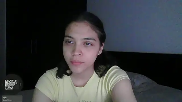  curiouskitten  online show from February 12, 2026, 2:17 am