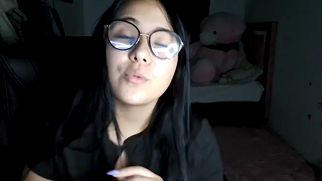 sacha torres02 online show from March 1, 2026, 11:40 pm