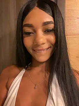 Snapshot of Savannahfisher chatting on January 16, 2026, 11:53 pm Savannahfisher online show from January 16, 2026, 11:53 pm