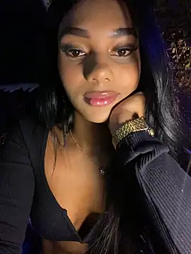 Snapshot of Savannahfisher chatting on February 21, 2026, 3:51 am Savannahfisher online show from February 21, 2026, 3:51 am