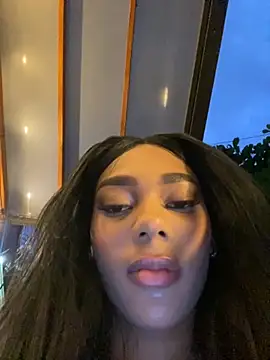 Snapshot of Savannahfisher chatting on February 24, 2026, 11:36 pm Savannahfisher online show from February 24, 2026, 11:36 pm