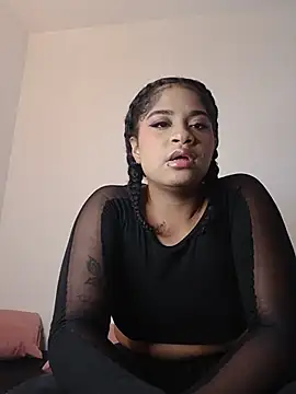 camilafoox7 online show from October 9, 2025, 4:10 am