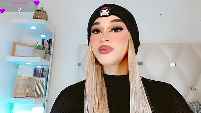  IsabellaRousse online show from February 7, 2026, 8:12 pm