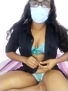 Snapshot of sexybolegirl chatting on February 14, 2026, 7:10 pm sexybolegirl online show from February 14, 2026, 7:10 pm