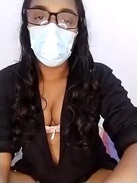 Snapshot of sexybolegirl chatting on February 23, 2026, 6:49 pm sexybolegirl online show from February 23, 2026, 6:49 pm