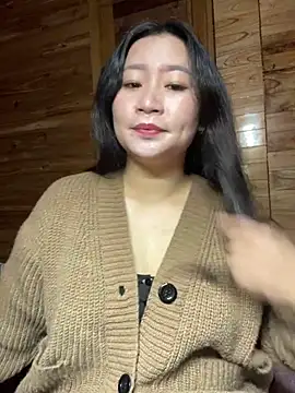 Snapshot of violet-00 chatting on February 4, 2026, 7:03 am violet-00 online show from February 4, 2026, 7:03 am