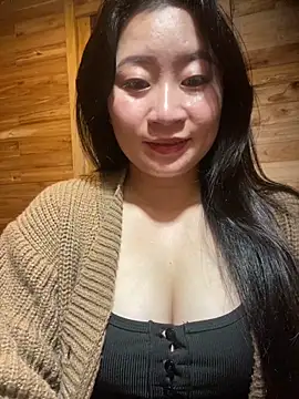 Snapshot of violet-00 chatting on February 25, 2026, 1:54 pm violet-00 online show from February 25, 2026, 1:54 pm