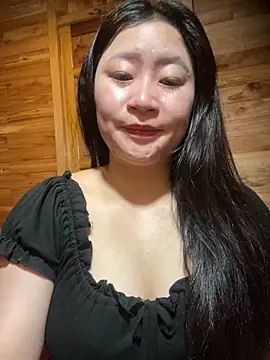 Snapshot of violet-00 chatting on March 1, 2026, 2:46 am violet-00 online show from March 1, 2026, 2:46 am