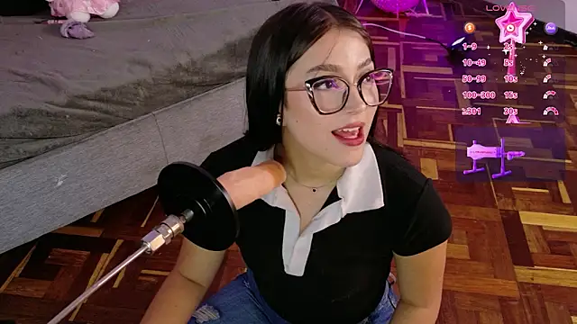 Zafira  online show from February 27, 2026, 5:02 pm