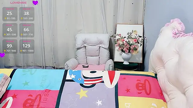 Snapshot of Huanhuan- chatting on November 13, 2025, 7:07 am Huanhuan- online show from November 13, 2025, 7:07 am