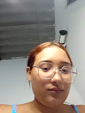 Snapshot of young_dairy01 chatting on February 15, 2026, 7:54 pm young dairy01 online show from February 15, 2026, 7:54 pm