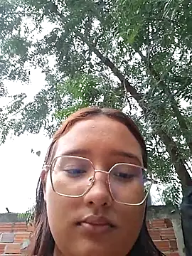 Snapshot of young_dairy01 chatting on February 24, 2026, 12:25 pm young dairy01 online show from February 24, 2026, 12:25 pm