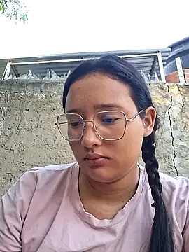 Snapshot of young_dairy01 chatting on February 27, 2026, 12:16 pm young dairy01 online show from February 27, 2026, 12:16 pm