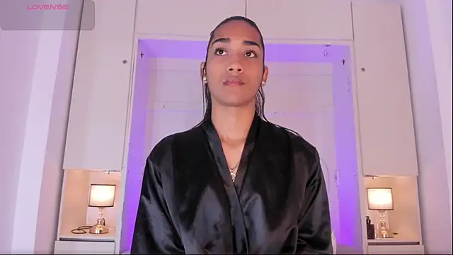 AnahiCollins online show from October 11, 2025, 11:31 am