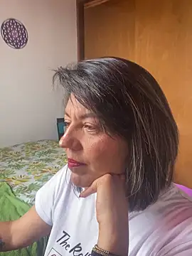 XxAntonellaxxx online show from March 5, 2026, 8:38 pm