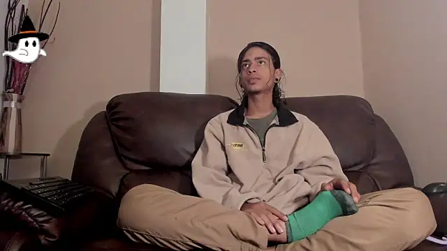 Dickie Dicking online show from October 21, 2025, 8:31 pm