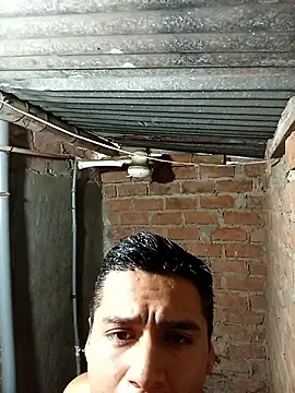 Snapshot of Alex321Flores chatting on February 22, 2026, 9:57 pm Alex321Flores online show from February 22, 2026, 9:57 pm