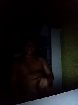 Snapshot of Alex321Flores chatting on March 3, 2026, 2:18 am Alex321Flores online show from March 3, 2026, 2:18 am