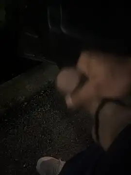 Snapshot of ayrtonmen chatting on October 9, 2025, 5:16 am ayrtonmen online show from October 9, 2025, 5:16 am