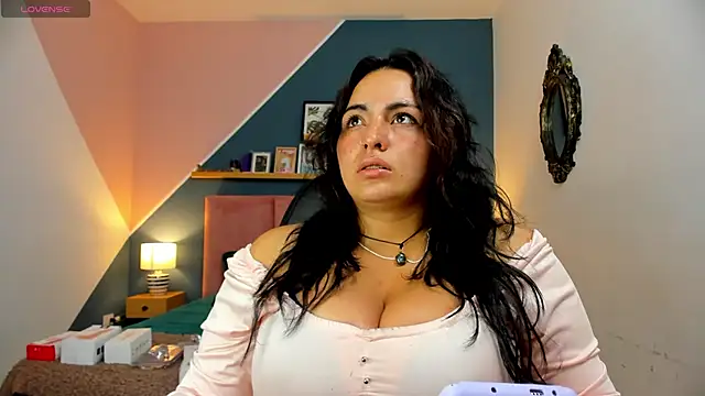 Snapshot of Ana_coral chatting on February 21, 2026, 3:07 am Ana coral online show from February 21, 2026, 3:07 am