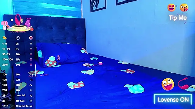 Nikki Vesper online show from February 28, 2026, 2:18 pm