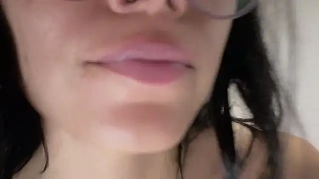 Snapshot of Qadeshoficial chatting on February 3, 2026, 2:53 am Qadeshoficial online show from February 3, 2026, 2:53 am