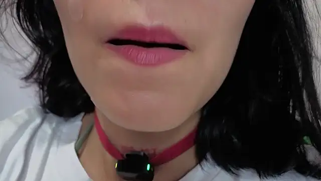 Snapshot of Qadeshoficial chatting on February 16, 2026, 8:05 pm Qadeshoficial online show from February 16, 2026, 8:05 pm