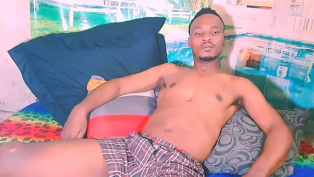 EbonyTiger69 online show from February 3, 2026, 1:15 am