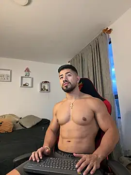 Ezzio Scolaro online show from March 1, 2026, 11:18 pm