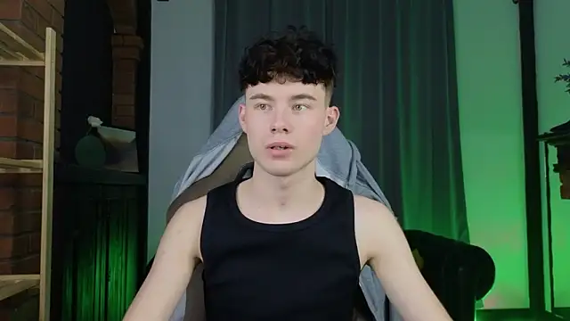 Cute Mike online show from February 20, 2026, 2:06 pm