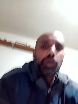 T1T012 online show from January 10, 2026, 11:09 pm