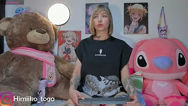 Snapshot of Himiiko_toga chatting on February 2, 2026, 11:03 pm Himiiko toga online show from February 2, 2026, 11:03 pm