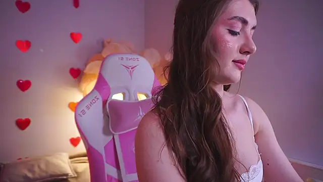 LureOfEva online show from February 15, 2026, 9:00 pm