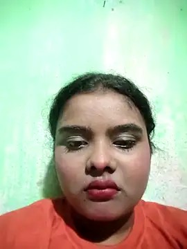 World Top Girl online show from October 9, 2025, 12:25 pm