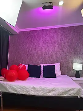 KarinaFlowers  online show from February 27, 2026, 12:16 pm