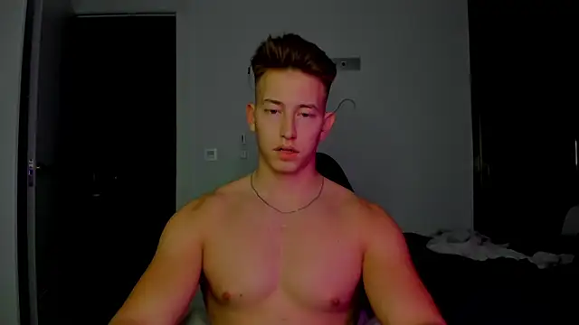 Snapshot of find0m_master chatting on February 3, 2026, 10:59 pm find0m master online show from February 3, 2026, 10:59 pm