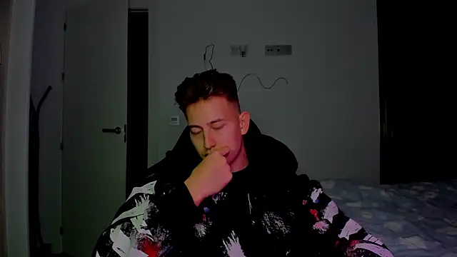 Snapshot of find0m_master chatting on February 21, 2026, 7:26 pm find0m master online show from February 21, 2026, 7:26 pm