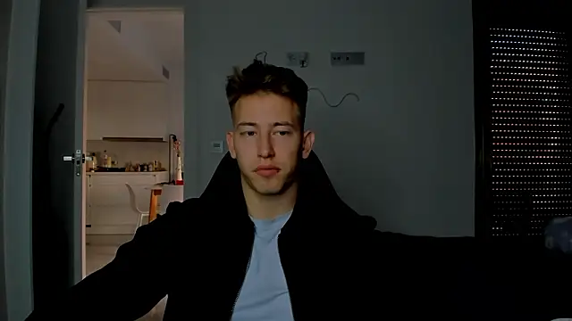 Snapshot of find0m_master chatting on February 24, 2026, 11:19 am find0m master online show from February 24, 2026, 11:19 am