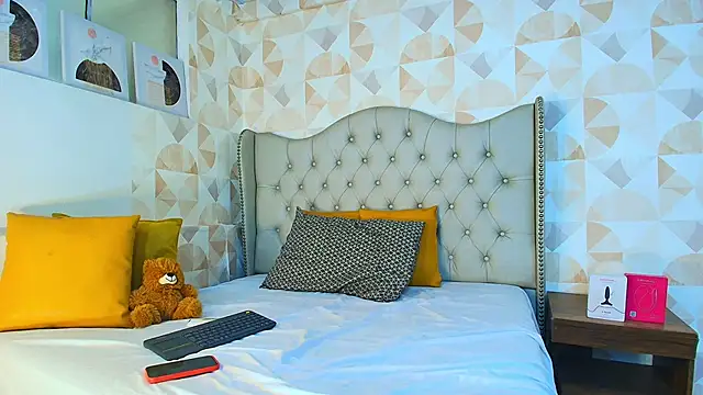 Snapshot of Siriuss_Collin chatting on February 25, 2026, 3:43 pm Siriuss Collin online show from February 25, 2026, 3:43 pm