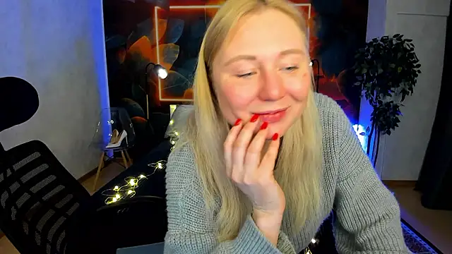 scent  of woman online show from February 3, 2026, 6:22 am