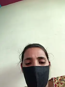 Snapshot of Royal_Shona chatting on November 10, 2025, 10:03 am Royal Shona online show from November 10, 2025, 10:03 am