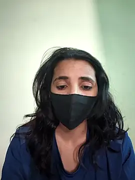 Snapshot of Royal_Shona chatting on November 15, 2025, 6:11 am Royal Shona online show from November 15, 2025, 6:11 am