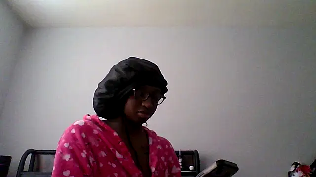 Snapshot of dezzidavill chatting on February 15, 2026, 3:20 pm dezzidavill online show from February 15, 2026, 3:20 pm