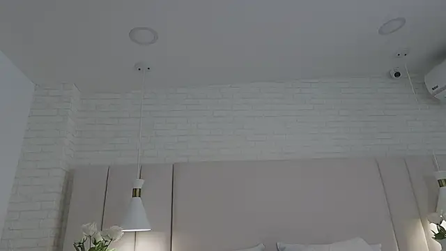 Snapshot of nina_gb chatting on February 9, 2026, 3:38 pm nina gb online show from February 9, 2026, 3:38 pm