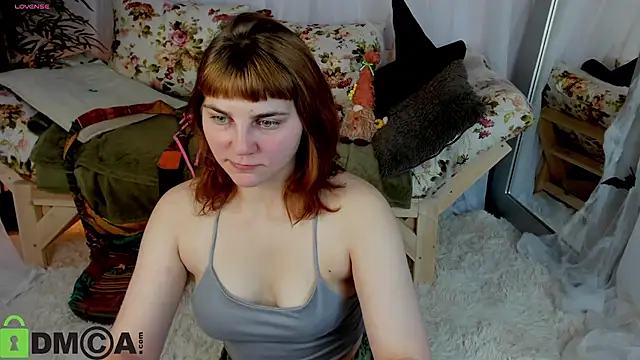 Snapshot of Rene_Shine chatting on October 27, 2025, 9:24 am Rene Shine online show from October 27, 2025, 9:24 am