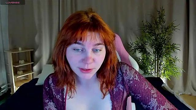 Snapshot of Rene_Shine chatting on January 9, 2026, 5:15 pm Rene Shine online show from January 9, 2026, 5:15 pm