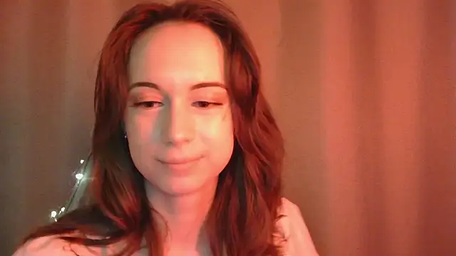 VeraLush online show from November 17, 2025, 12:44 pm